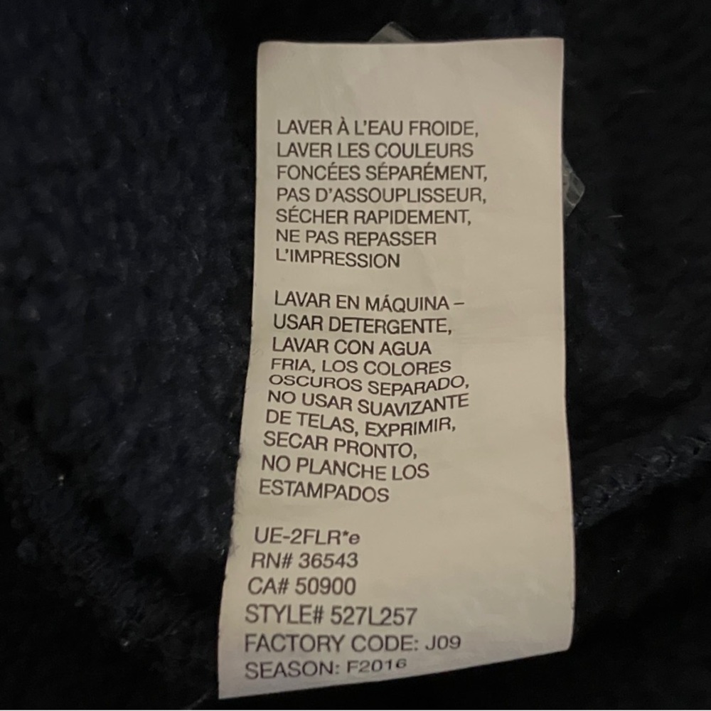 G.H. Bass & Co. Men's Navy Zip-Up Sweater - Picture 6 of 6